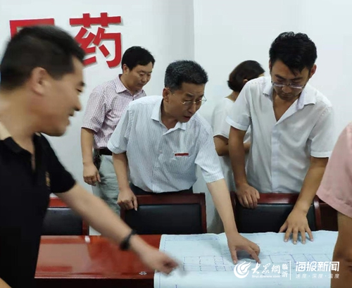 第一書(shū)記郭時(shí)運(yùn)：發(fā)揮專業(yè)特長(zhǎng) 壯大九間棚醫(yī)藥