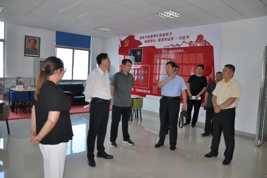 臨沂市總工會(huì)領(lǐng)導(dǎo)到新大陸制藥調(diào)研
